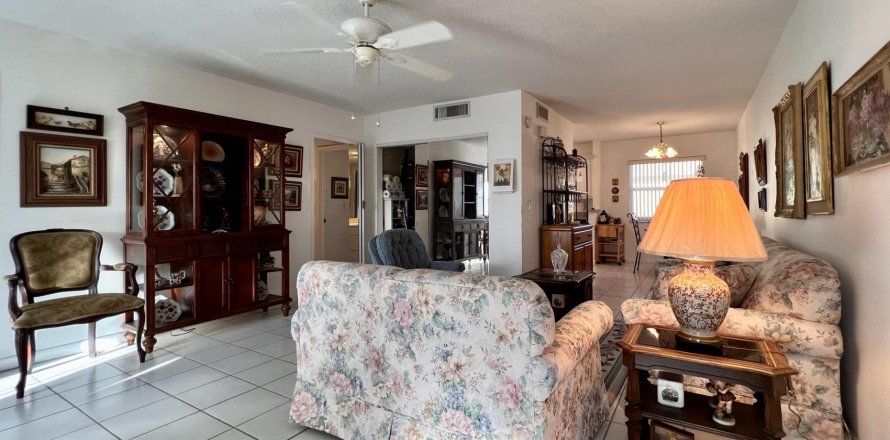 Condo in West Palm Beach, Florida, 2 bedrooms  № 1037951