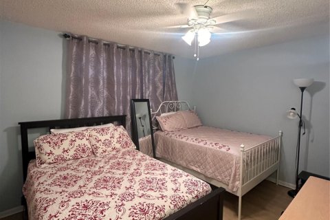 Купить кондоминиум в Маргит, Флорида 2 спальни, 89м2, № 1051069 - фото 7
