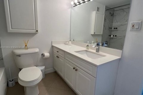 Condominio en venta en Miami Beach, Florida, 1 dormitorio, 77.76 m2 № 1240931 - foto 14