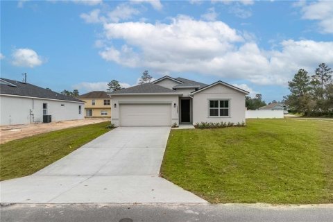 Villa ou maison à vendre à Ocala, Floride: 4 chambres, 184.88 m2 № 1425662 - photo 1