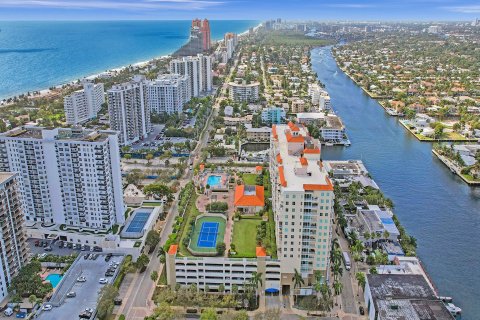 Condo in Fort Lauderdale, Florida, 1 bedroom  № 1208227 - photo 1