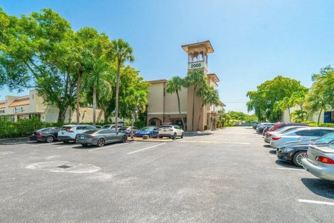 Propiedad comercial en venta en Pompano Beach, Florida № 1055129 - foto 13