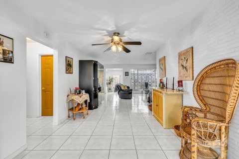 Villa ou maison à vendre à Cooper City, Floride: 4 chambres, 201.97 m2 № 1026713 - photo 21