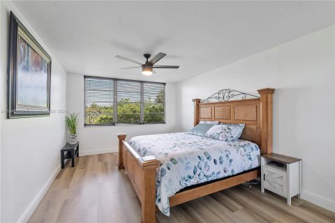 Copropriété à vendre à Pompano Beach, Floride: 3 chambres, 171.03 m2 № 1331232 - photo 17