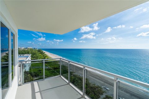 Condominio en venta en Boca Raton, Florida, 2 dormitorios, 167.32 m2 № 1329168 - foto 3