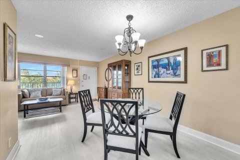 Condominio en venta en Pembroke Pines, Florida, 1 dormitorio, 65.22 m2 № 1227225 - foto 17