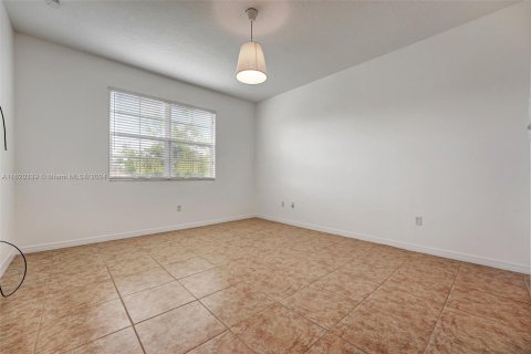 Adosado en venta en Davie, Florida, 3 dormitorios, 171.03 m2 № 1241976 - foto 23