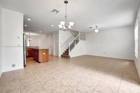 Adosado en venta en Davie, Florida, 3 dormitorios, 171.03 m2 № 1241976 - foto 17