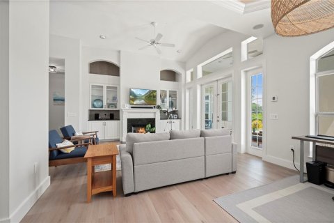 Villa ou maison à vendre à Punta Gorda, Floride: 4 chambres, 432.18 m2 № 1285754 - photo 15