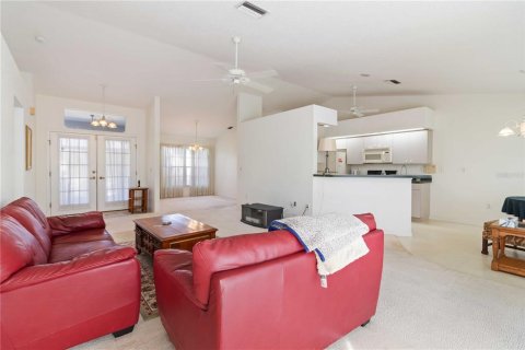 Villa ou maison à vendre à Punta Gorda, Floride: 3 chambres, 153.38 m2 № 1304271 - photo 13