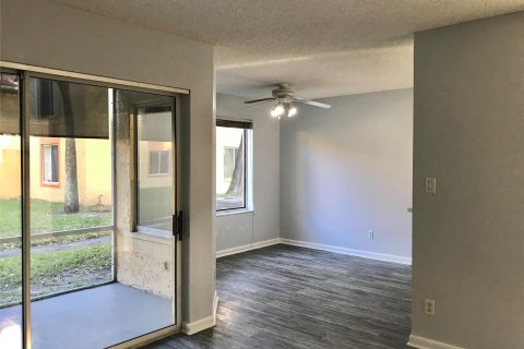 Copropriété à vendre à Coral Springs, Floride: 1 chambre, 75.81 m2 № 1044173 - photo 7