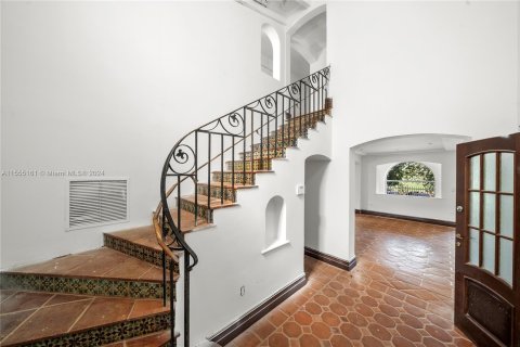 Villa ou maison à vendre à Miami Beach, Floride: 5 chambres, 349.5 m2 № 1076380 - photo 7