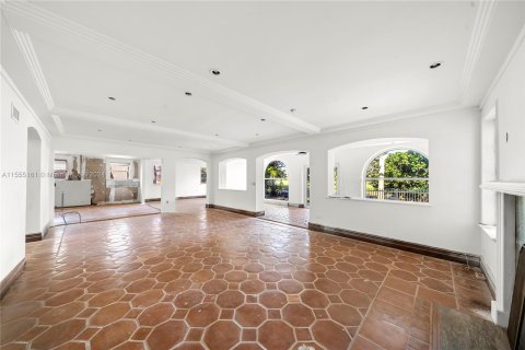 Casa en venta en Miami Beach, Florida, 5 dormitorios, 349.5 m2 № 1076380 - foto 14