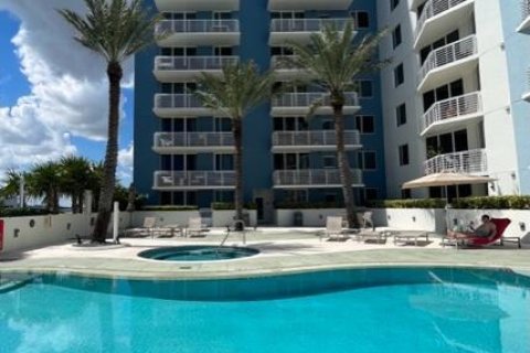 Copropriété à vendre à West Palm Beach, Floride: 2 chambres, 109.16 m2 № 1047640 - photo 11