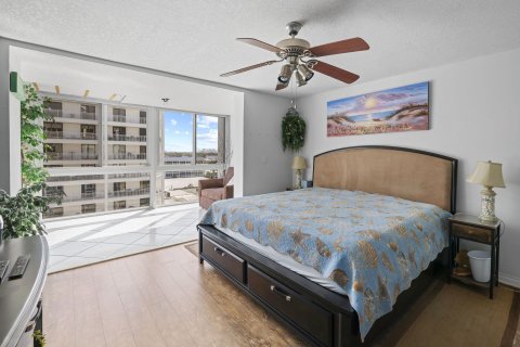 Condo in Fort Lauderdale, Florida, 2 bedrooms  № 1040562 - photo 28