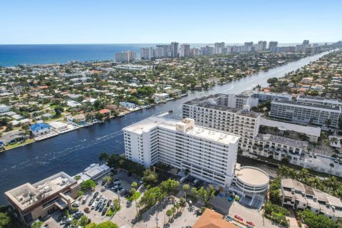 Condominio en venta en Fort Lauderdale, Florida, 2 dormitorios, 130.06 m2 № 1040562 - foto 30