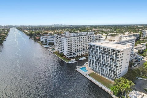 Condo in Fort Lauderdale, Florida, 2 bedrooms  № 1040562 - photo 4