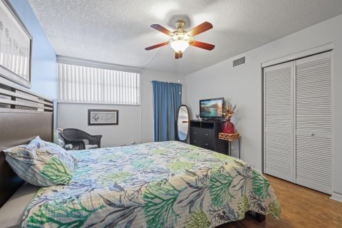 Condo in Fort Lauderdale, Florida, 2 bedrooms  № 1040562 - photo 18