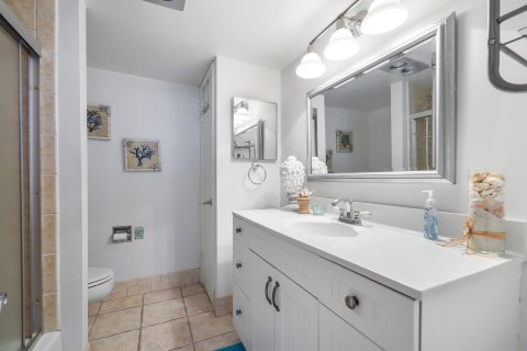 Copropriété à vendre à Fort Lauderdale, Floride: 2 chambres, 130.06 m2 № 1040562 - photo 17