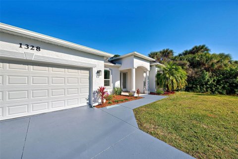 Casa en venta en North Port, Florida, 3 dormitorios, 157.47 m2 № 1041765 - foto 3