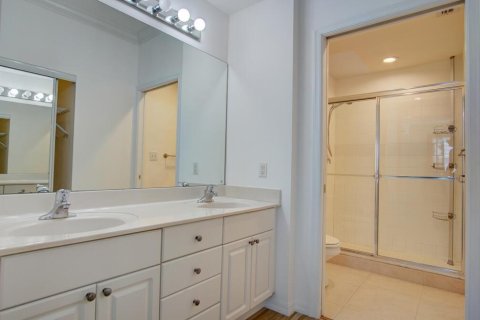 Copropriété à vendre à Boca Raton, Floride: 2 chambres, 103.77 m2 № 1038024 - photo 18