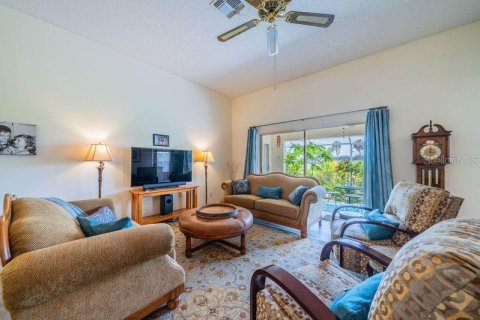 Copropriété à vendre à Sun City Center, Floride: 3 chambres, 155.43 m2 № 1344559 - photo 12