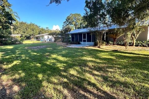 House in Ocala, Florida 3 bedrooms, 116.69 sq.m. № 1344595 - photo 7