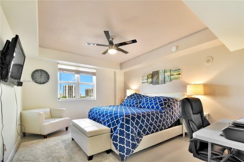 Condo in Aventura, Florida, 2 bedrooms  № 1033286 - photo 15