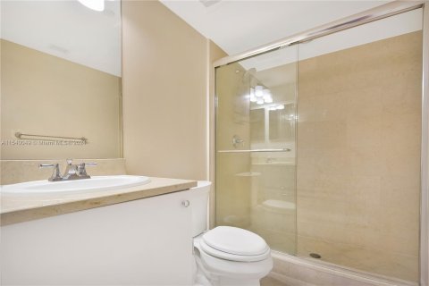 Condo in Aventura, Florida, 2 bedrooms  № 1033286 - photo 18