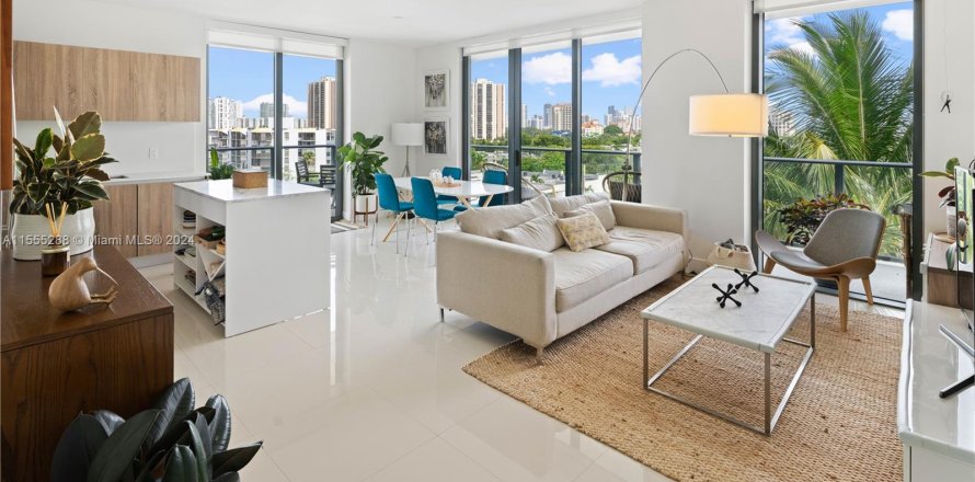 Condo in Aventura, Florida, 2 bedrooms  № 1076570