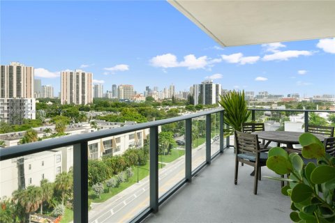 Condominio en venta en Aventura, Florida, 2 dormitorios, 100.61 m2 № 1076570 - foto 18