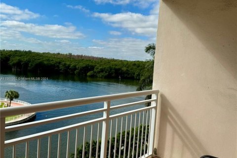 Copropriété à vendre à Sunny Isles Beach, Floride: 1 chambre, 65.5 m2 № 1098169 - photo 4