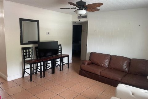 Condominio en venta en Orlando, Florida, 2 dormitorios, 78.04 m2 № 1307987 - foto 8