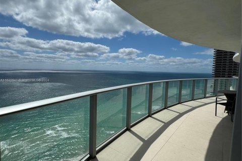 Condominio en venta en Hollywood, Florida, 2 dormitorios, 106.37 m2 № 1291079 - foto 24