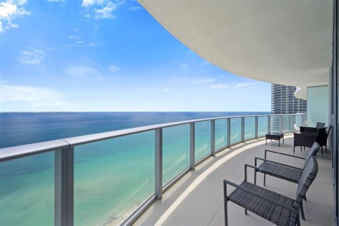 Copropriété à vendre à Hollywood, Floride: 2 chambres, 106.37 m2 № 1291079 - photo 20