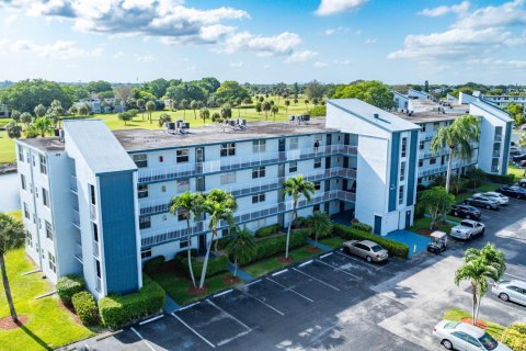 Condominio en venta en Margate, Florida, 2 dormitorios, 92.9 m2 № 1171253 - foto 1