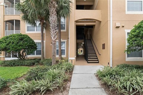 Condo in Orlando, Florida, 3 bedrooms  № 1399655 - photo 4