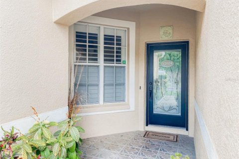 Townhouse in Tampa, Florida 3 bedrooms, 148.36 sq.m. № 1167597 - photo 2