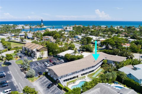 Condo in Pompano Beach, Florida, 1 bedroom  № 1381622 - photo 5