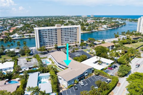 Condo in Pompano Beach, Florida, 1 bedroom  № 1381622 - photo 10