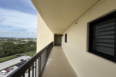 Condo in Jupiter, Florida, 2 bedrooms  № 1059168 - photo 18