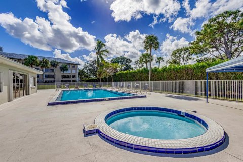 Copropriété à vendre à Boca Raton, Floride: 2 chambres, 128.67 m2 № 1054971 - photo 9