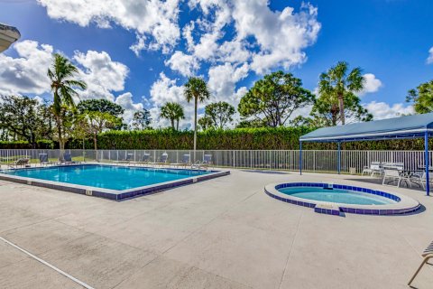 Copropriété à vendre à Boca Raton, Floride: 2 chambres, 128.67 m2 № 1054971 - photo 10