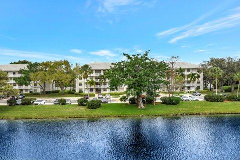 Copropriété à vendre à Boca Raton, Floride: 2 chambres, 128.67 m2 № 1054971 - photo 30