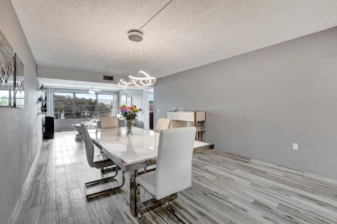 Copropriété à vendre à Boca Raton, Floride: 2 chambres, 128.67 m2 № 1054971 - photo 26