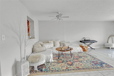 Condominio en venta en Dania Beach, Florida, 2 dormitorios, 110.55 m2 № 1054935 - foto 29