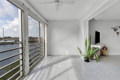 Condominio en venta en Dania Beach, Florida, 2 dormitorios, 110.55 m2 № 1054935 - foto 22