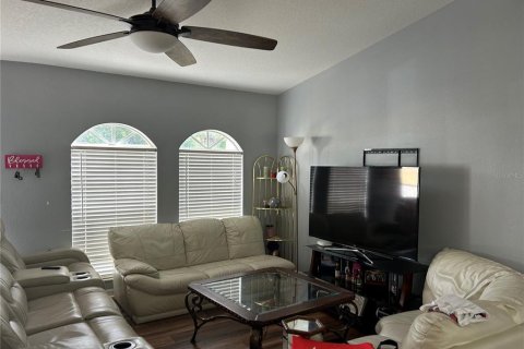 Casa en venta en Tampa, Florida, 6 dormitorios, 215.07 m2 № 1297308 - foto 24