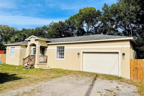 Casa en venta en Tampa, Florida, 6 dormitorios, 215.07 m2 № 1297308 - foto 6