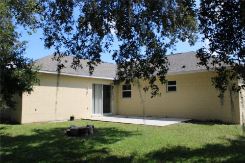 House in Kissimmee, Florida 3 bedrooms, 144.46 sq.m. № 1385539 - photo 5